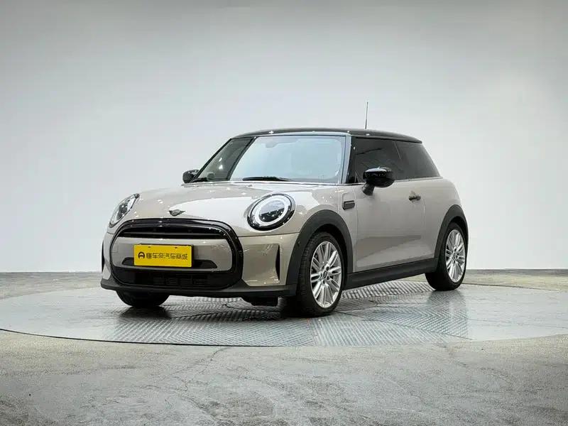 MINI 2022 1.5T COOPER Artist — миниатюра 1