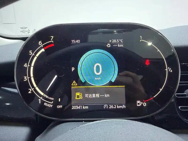 MINI 2022 1.5T COOPER Artist — миниатюра 15