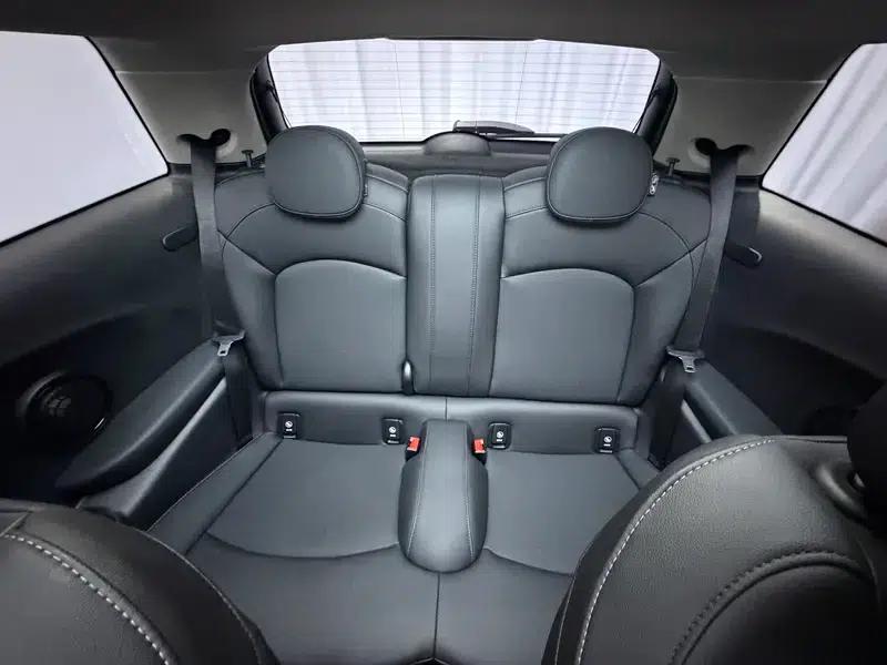 MINI 2022 1.5T COOPER Artist — миниатюра 18