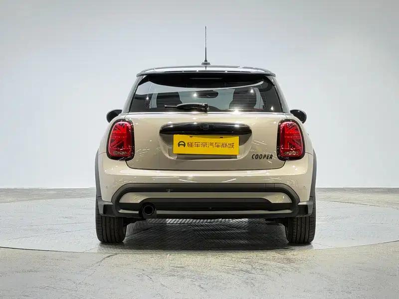 MINI 2022 1.5T COOPER Artist — миниатюра 6
