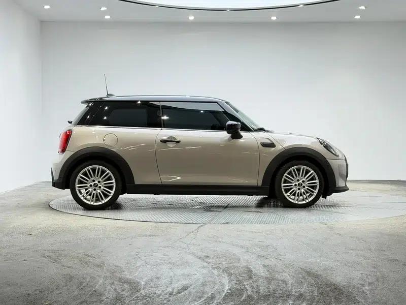 MINI 2022 1.5T COOPER Artist — миниатюра 8