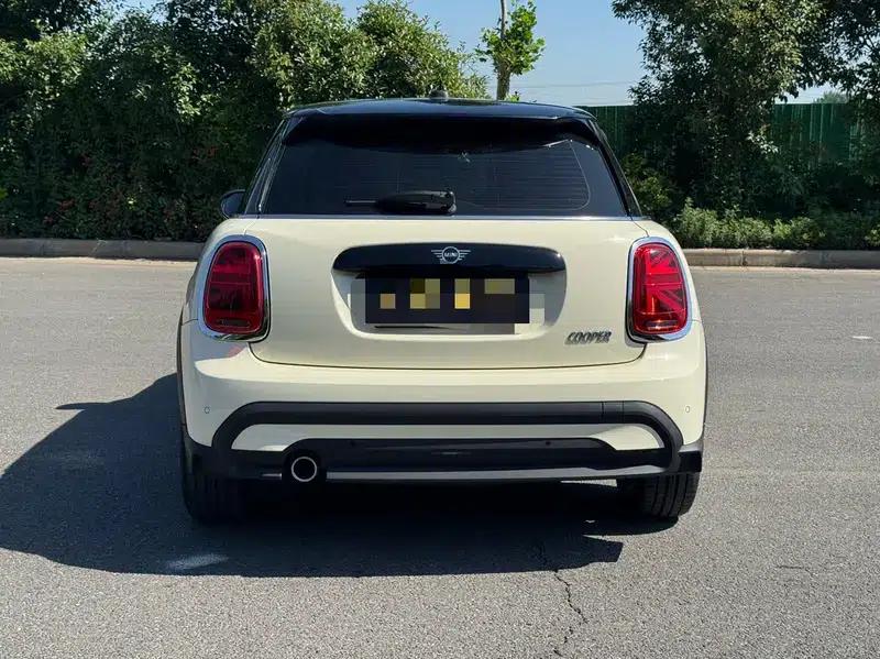 2022 MINI 1.5T COOPER 5-Door The Coopers Anniversary Edition — миниатюра 5