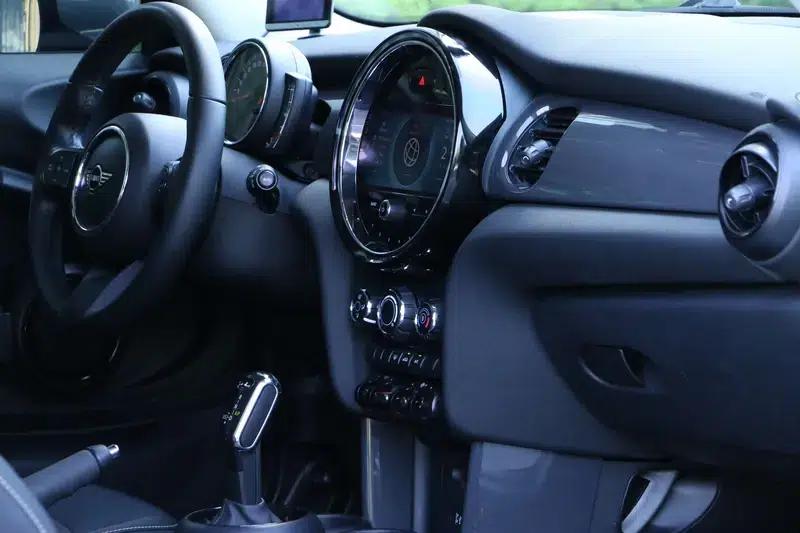 MINI 2022 Facelift 1.5T ONE — миниатюра 18
