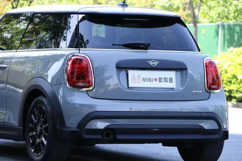 MINI 2022 Facelift 1.5T ONE — миниатюра 10