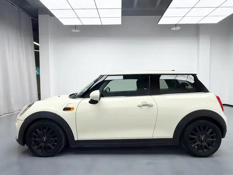 2018 MINI 1.5T ONE 5-Door Edition — миниатюра 4