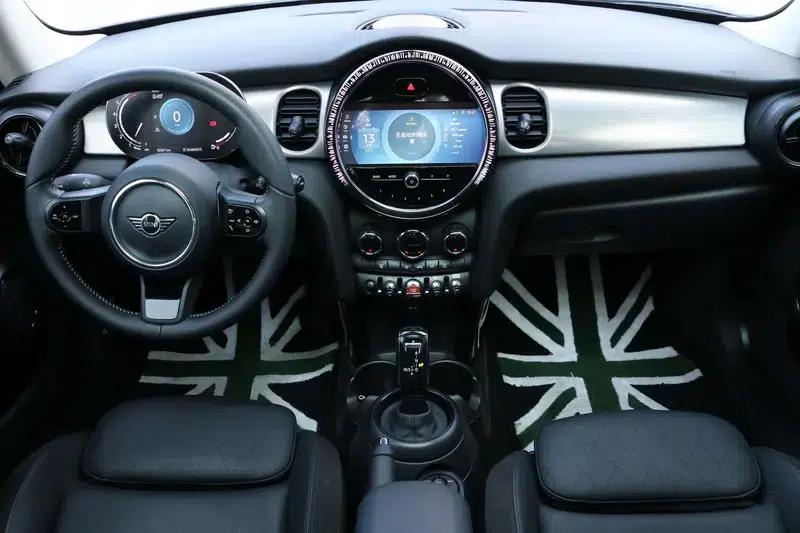MINI 2022 Facelift 1.5T COOPER Artist — миниатюра 21