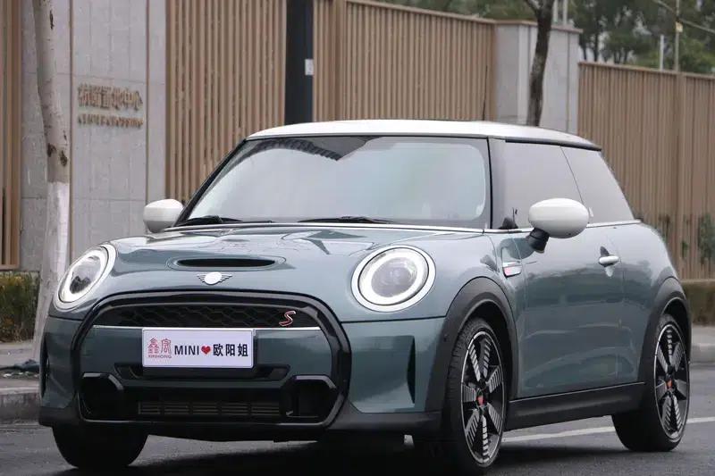 MINI 2023 2.0T COOPER S Arc Light Special Edition — миниатюра 1
