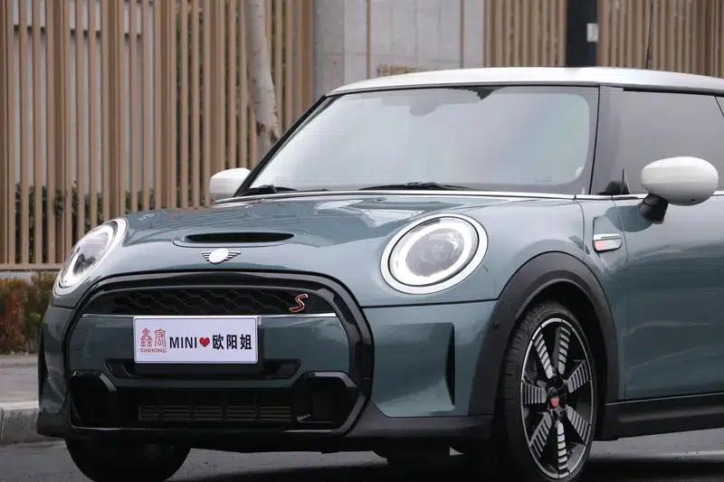 MINI 2023 2.0T COOPER S Arc Light Special Edition — миниатюра 11