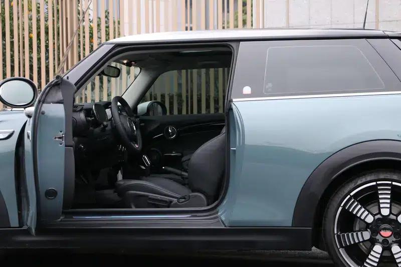 MINI 2023 2.0T COOPER S Arc Light Special Edition — миниатюра 16