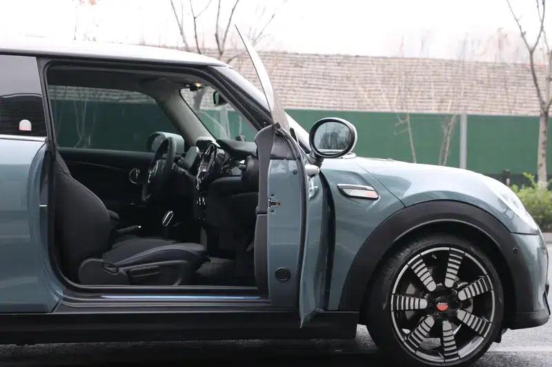 MINI 2023 2.0T COOPER S Arc Light Special Edition — миниатюра 20