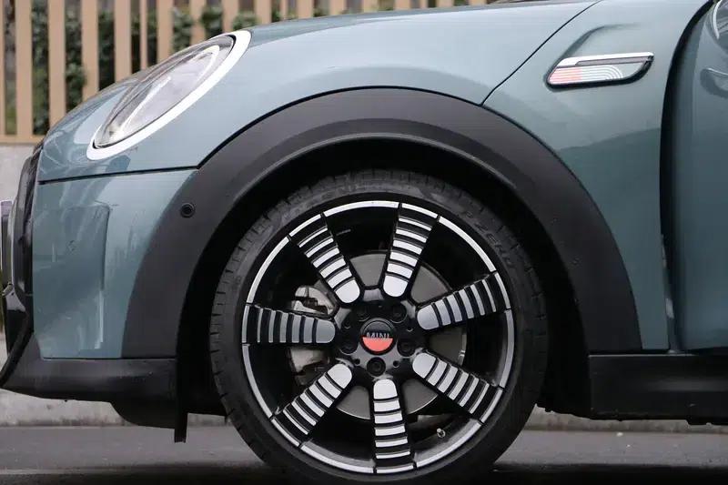 MINI 2023 2.0T COOPER S Arc Light Special Edition — миниатюра 21