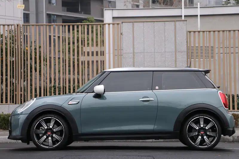 MINI 2023 2.0T COOPER S Arc Light Special Edition — миниатюра 4
