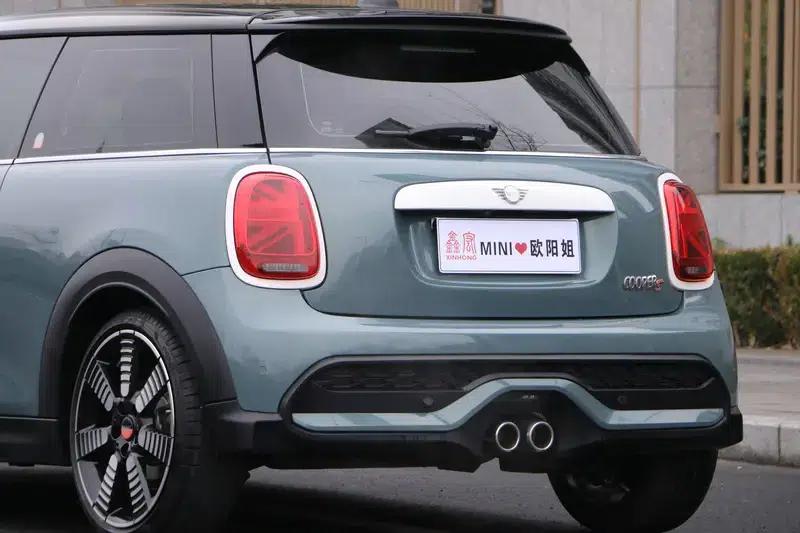 MINI 2023 2.0T COOPER S Arc Light Special Edition — миниатюра 10