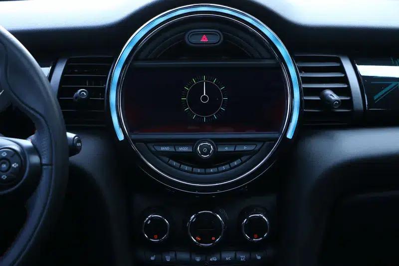 2021 MINI 1.5T COOPER Racer 5-Door Edition — миниатюра 17