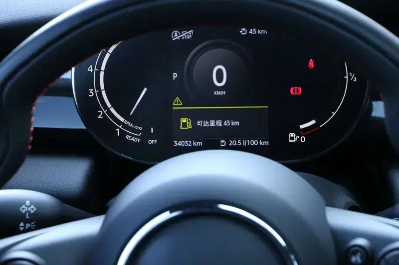 2021 MINI 1.5T COOPER Racer 5-Door Edition — миниатюра 18