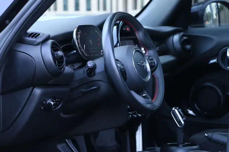 2021 MINI 1.5T COOPER Racer 5-Door Edition — миниатюра 23