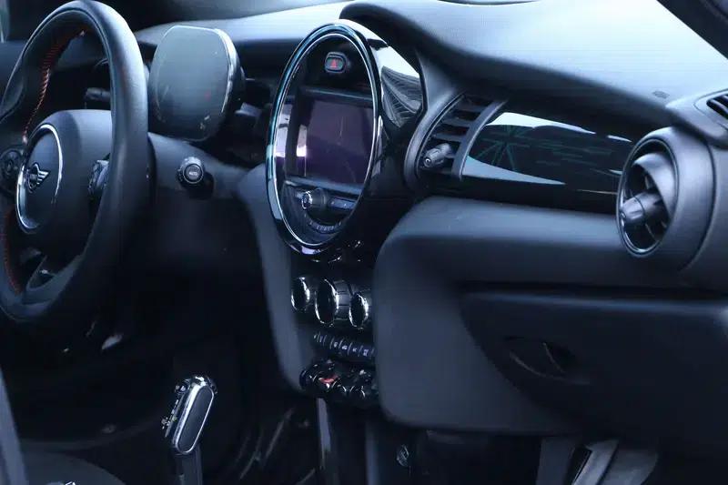 2021 MINI 1.5T COOPER Racer 5-Door Edition — миниатюра 8