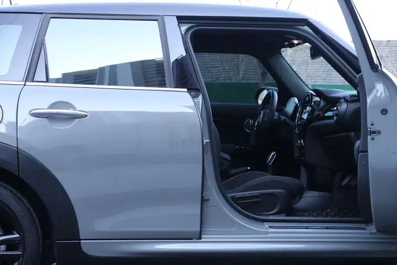 2021 MINI 1.5T COOPER Racer 5-Door Edition — миниатюра 10