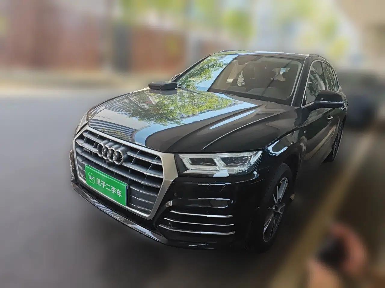 Audi Q5L 2018 40 TFSI Prestige Fashion Edition China VI — миниатюра 1