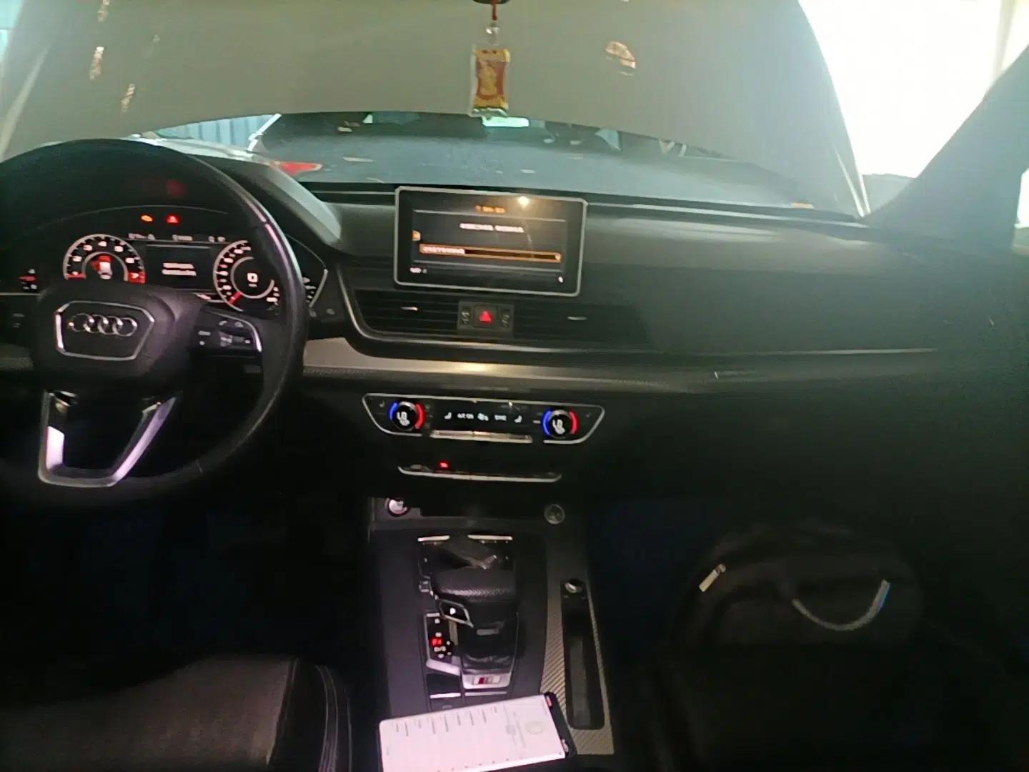 Audi Q5L 2018 45 TFSI Prestige Fashion Edition China V Emission Standard — миниатюра 15