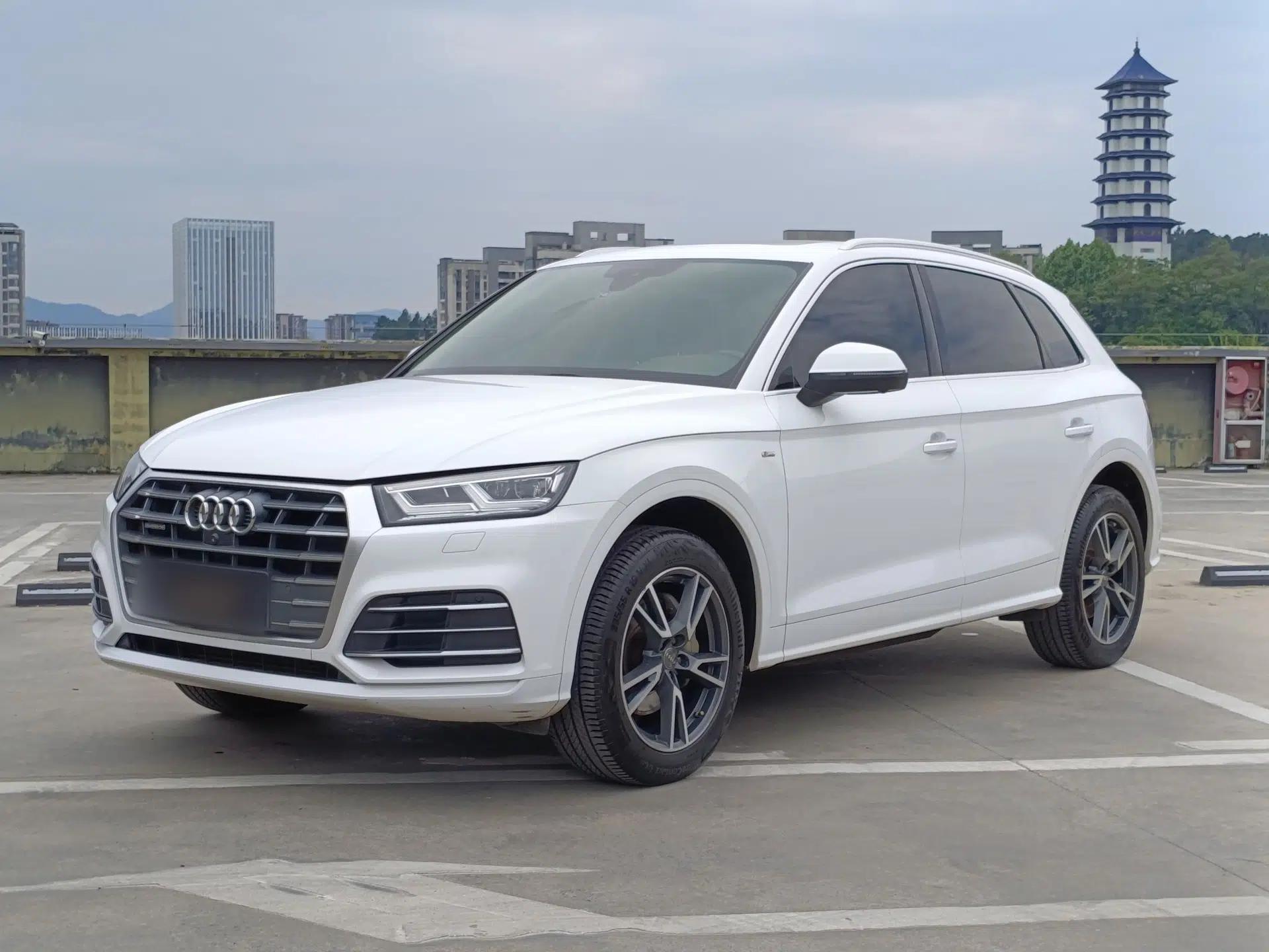 Audi Q5L 2018 45 TFSI Prestige Fashion Edition China VI Emission Standard — миниатюра 1