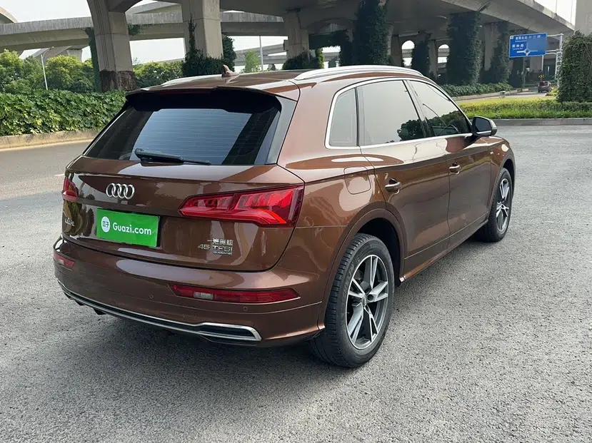 Audi Q5L 2018 45 TFSI Prestige Fashion Edition China V Emission Standard — миниатюра 13