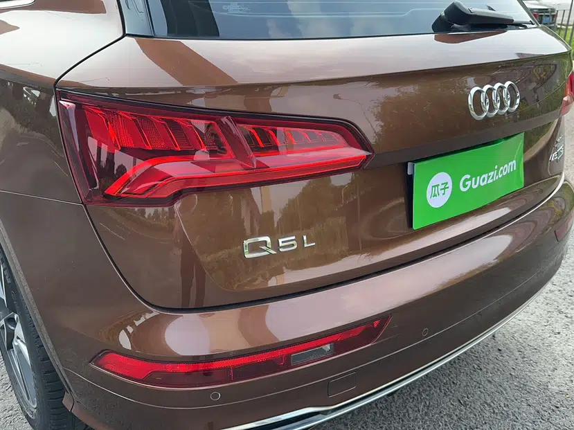 Audi Q5L 2018 45 TFSI Prestige Fashion Edition China V Emission Standard — миниатюра 17