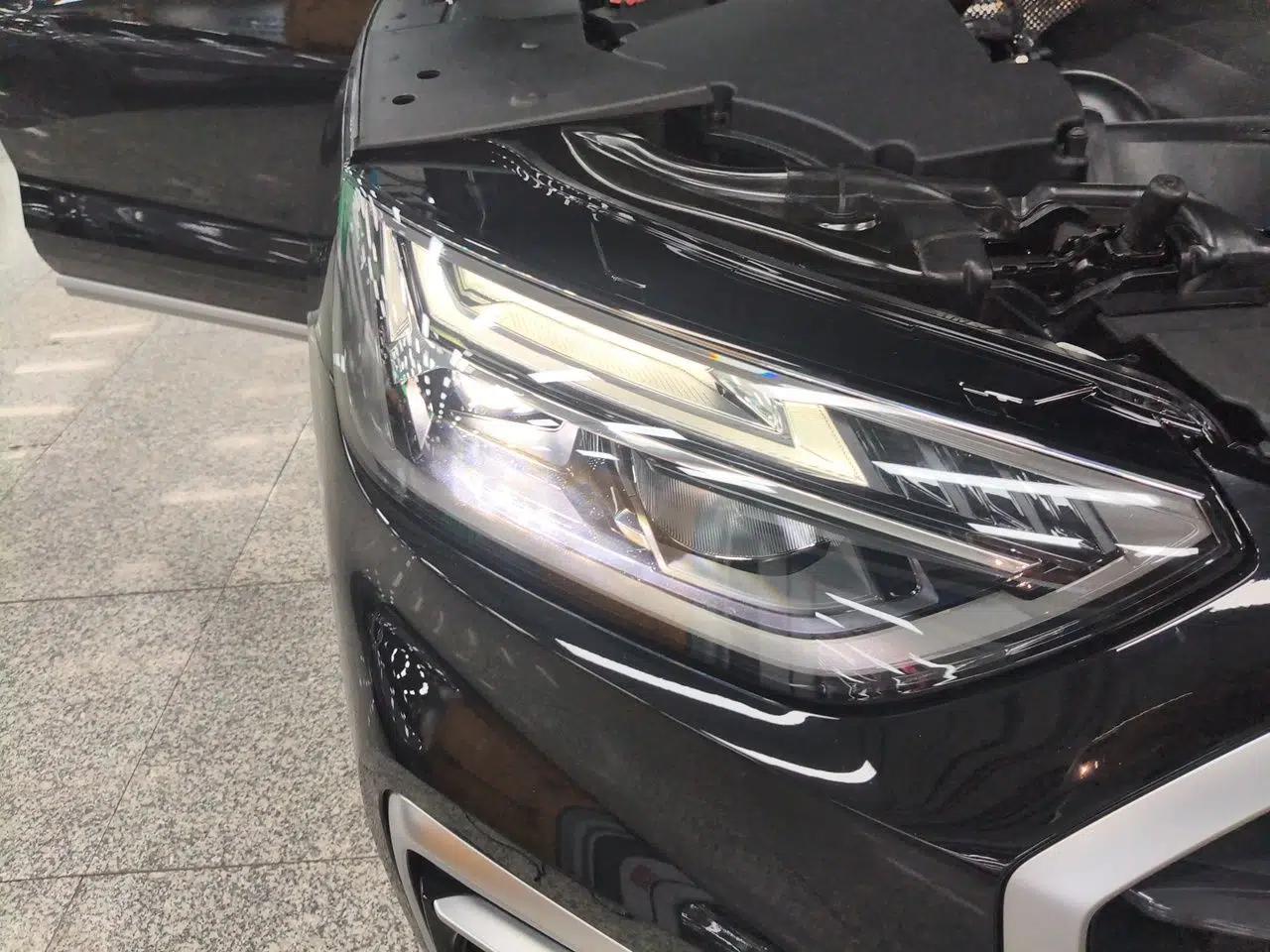 Audi Q5L 2022 40T Luxury Elegant Model — миниатюра 7