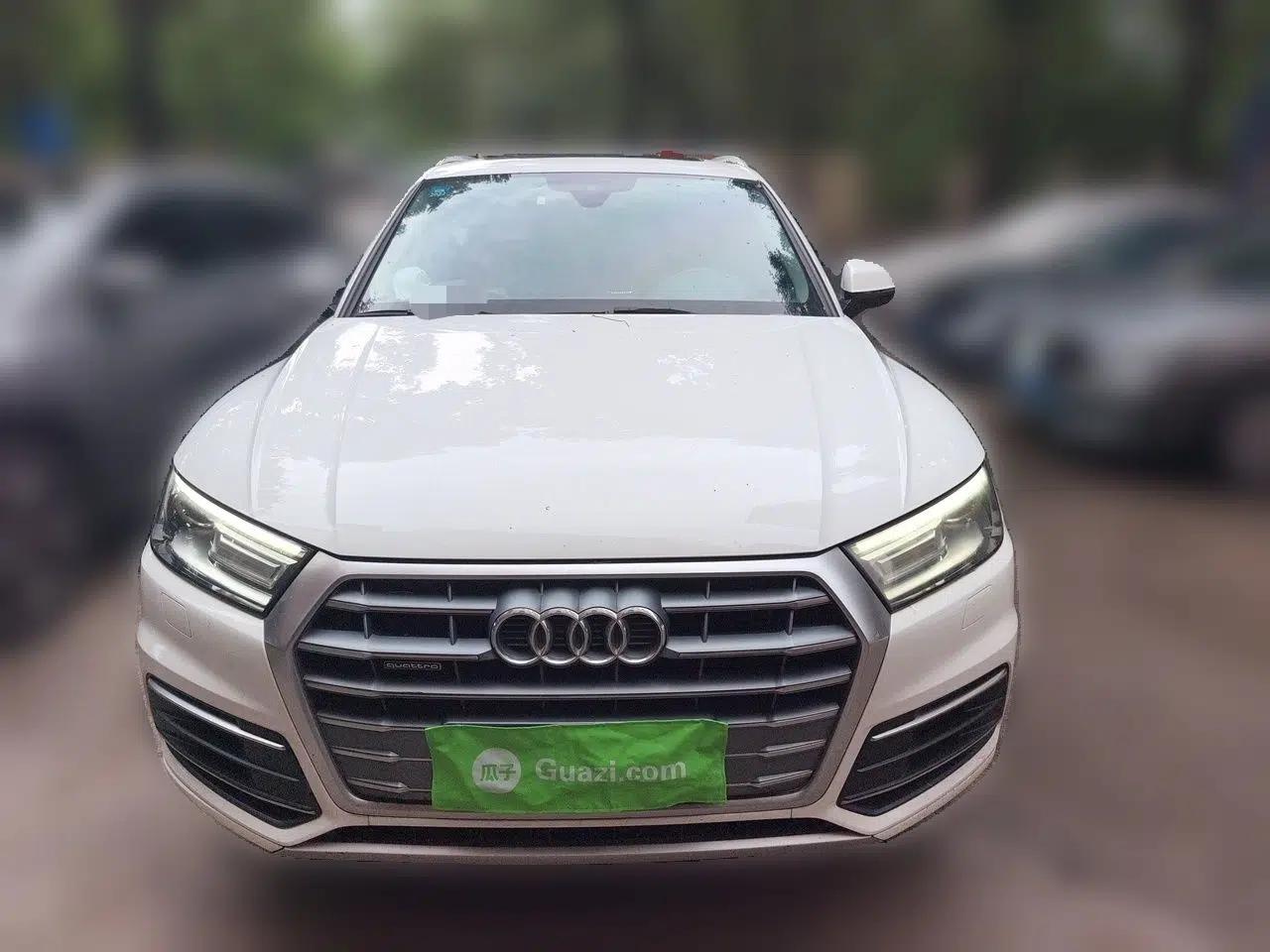 Audi Q5L 2020 40 TFSI Prestige Edition — миниатюра 2