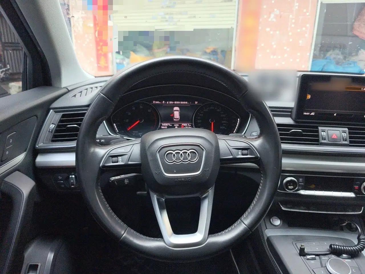 Audi Q5L 2020 40 TFSI Prestige Edition — миниатюра 10