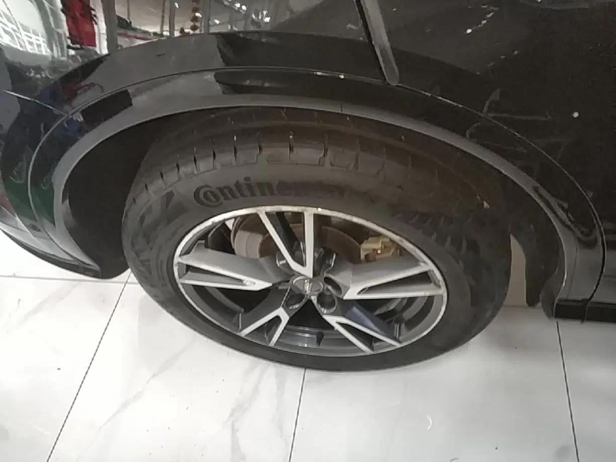 Audi Q5L 2020 45 TFSI Prestige Fashion Model — миниатюра 11