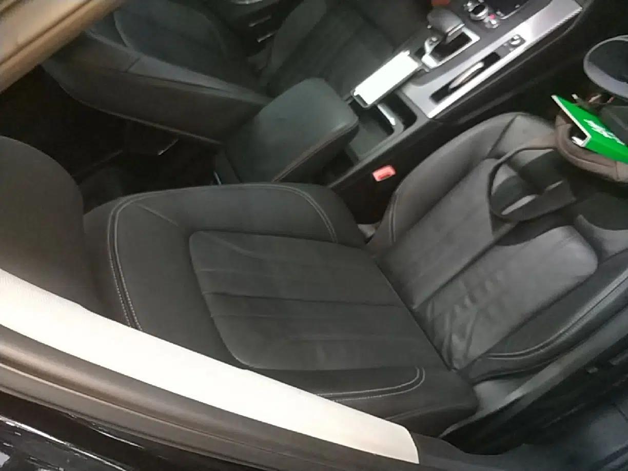 Audi Q5L 2020 45 TFSI Prestige Fashion Model — миниатюра 19