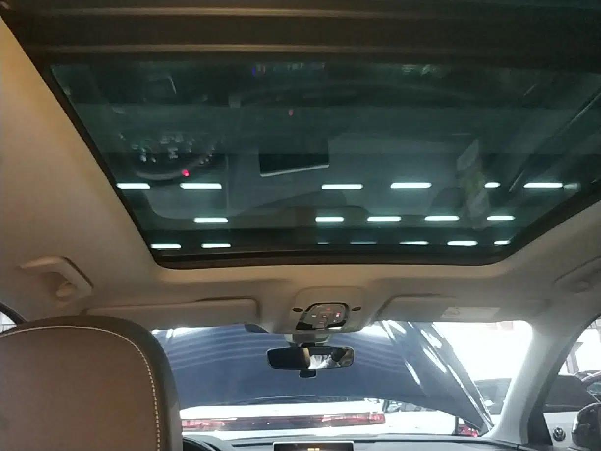 Audi Q5L 2020 45 TFSI Prestige Fashion Model — миниатюра 21