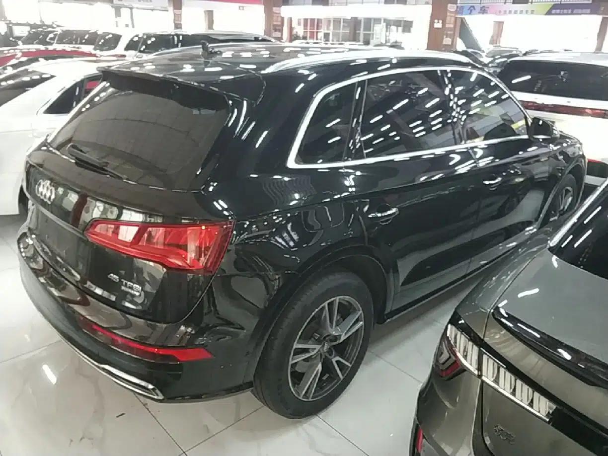 Audi Q5L 2020 45 TFSI Prestige Fashion Model — миниатюра 6