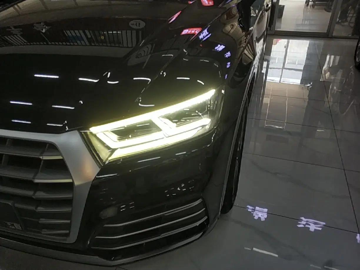 Audi Q5L 2020 45 TFSI Prestige Fashion Model — миниатюра 8