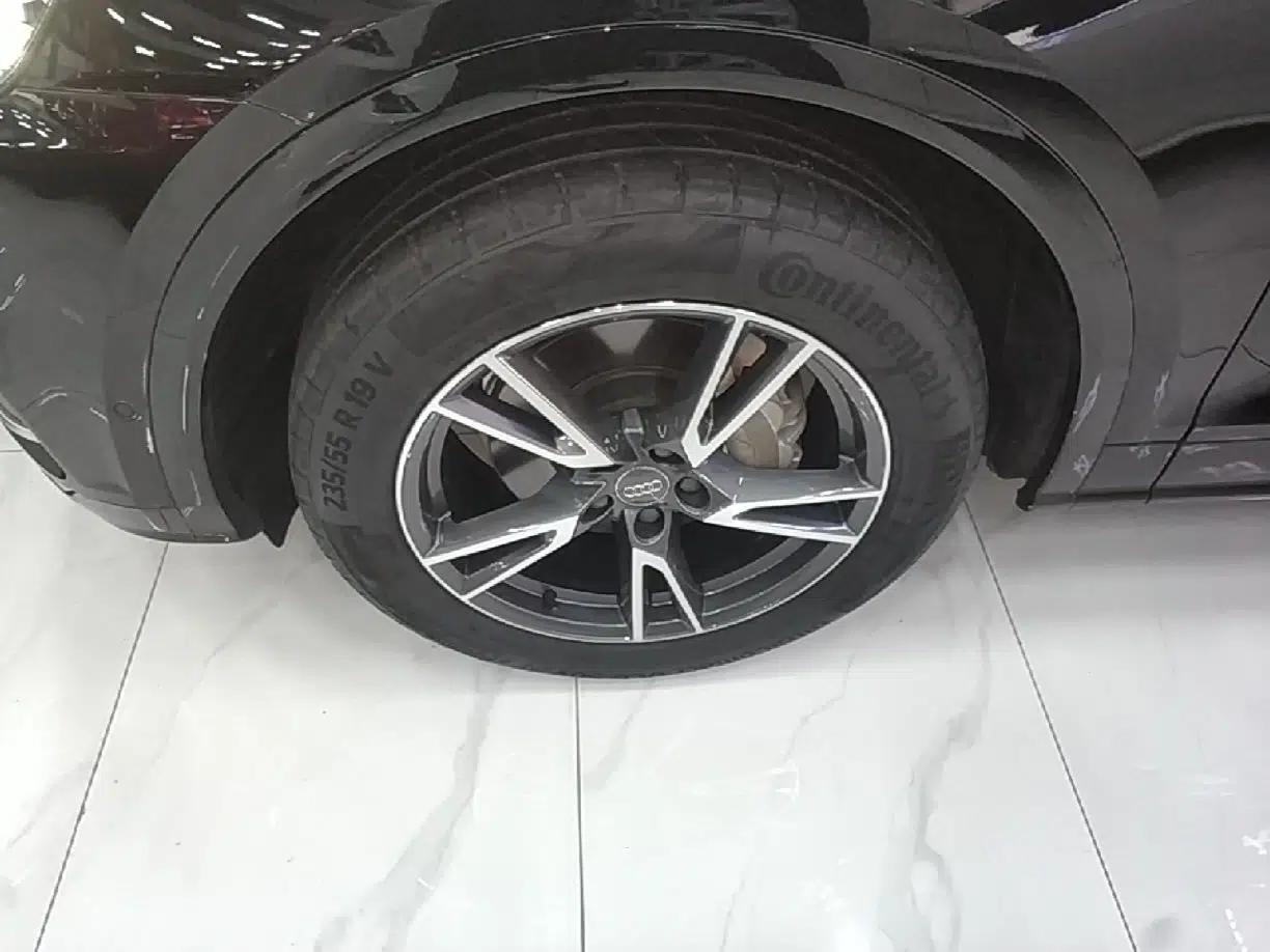 Audi Q5L 2020 45 TFSI Prestige Fashion Model — миниатюра 10