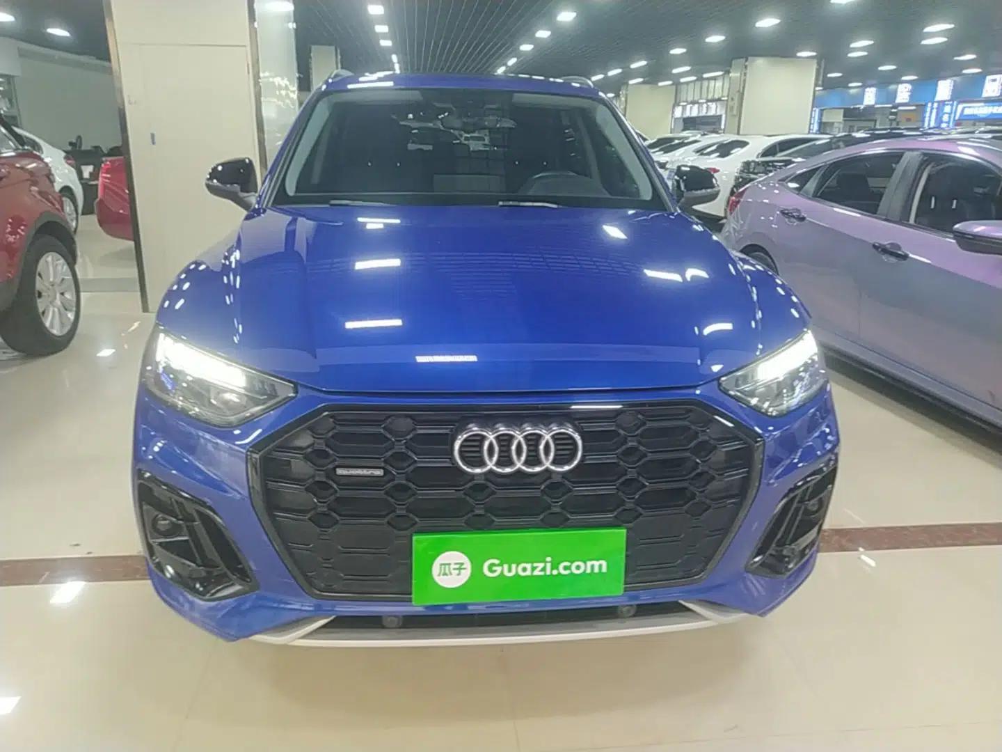 Audi Q5L 2022 45T Luxury Dynamic Model — миниатюра 2