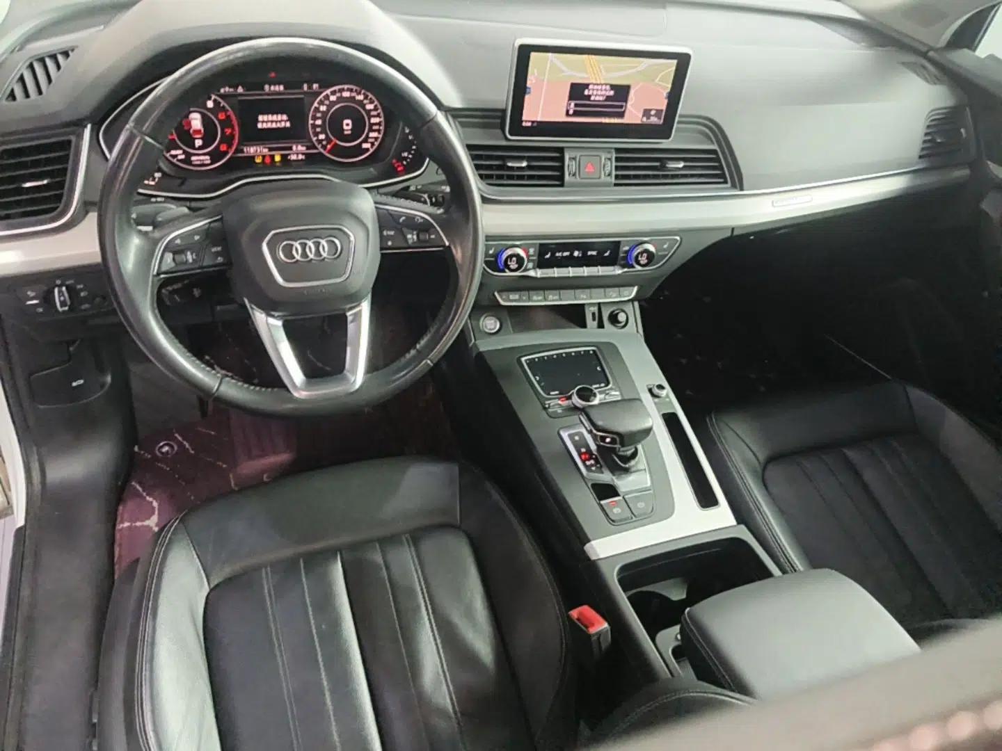 Audi Q5L 2020 40 TFSI Prestige Fashion Edition — миниатюра 12