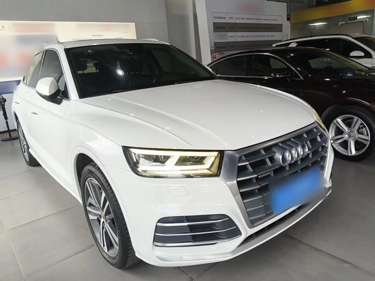 Audi Q5L 2020 40 TFSI Prestige Fashion Edition — миниатюра 3