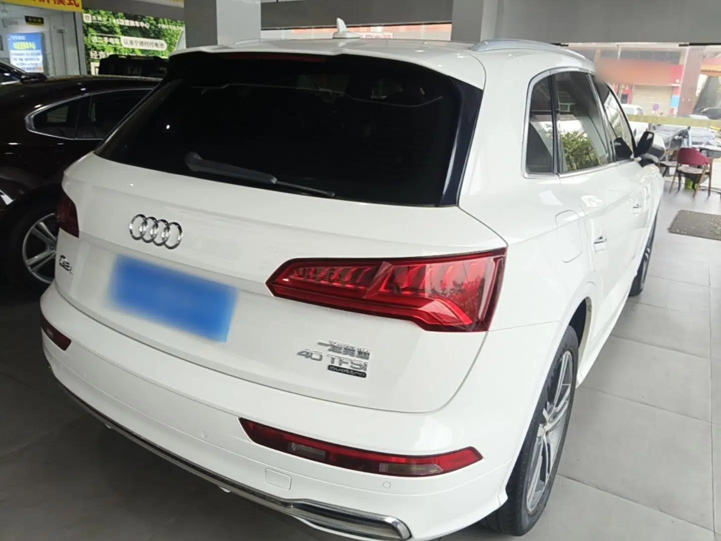 Audi Q5L 2020 40 TFSI Prestige Fashion Edition — миниатюра 6