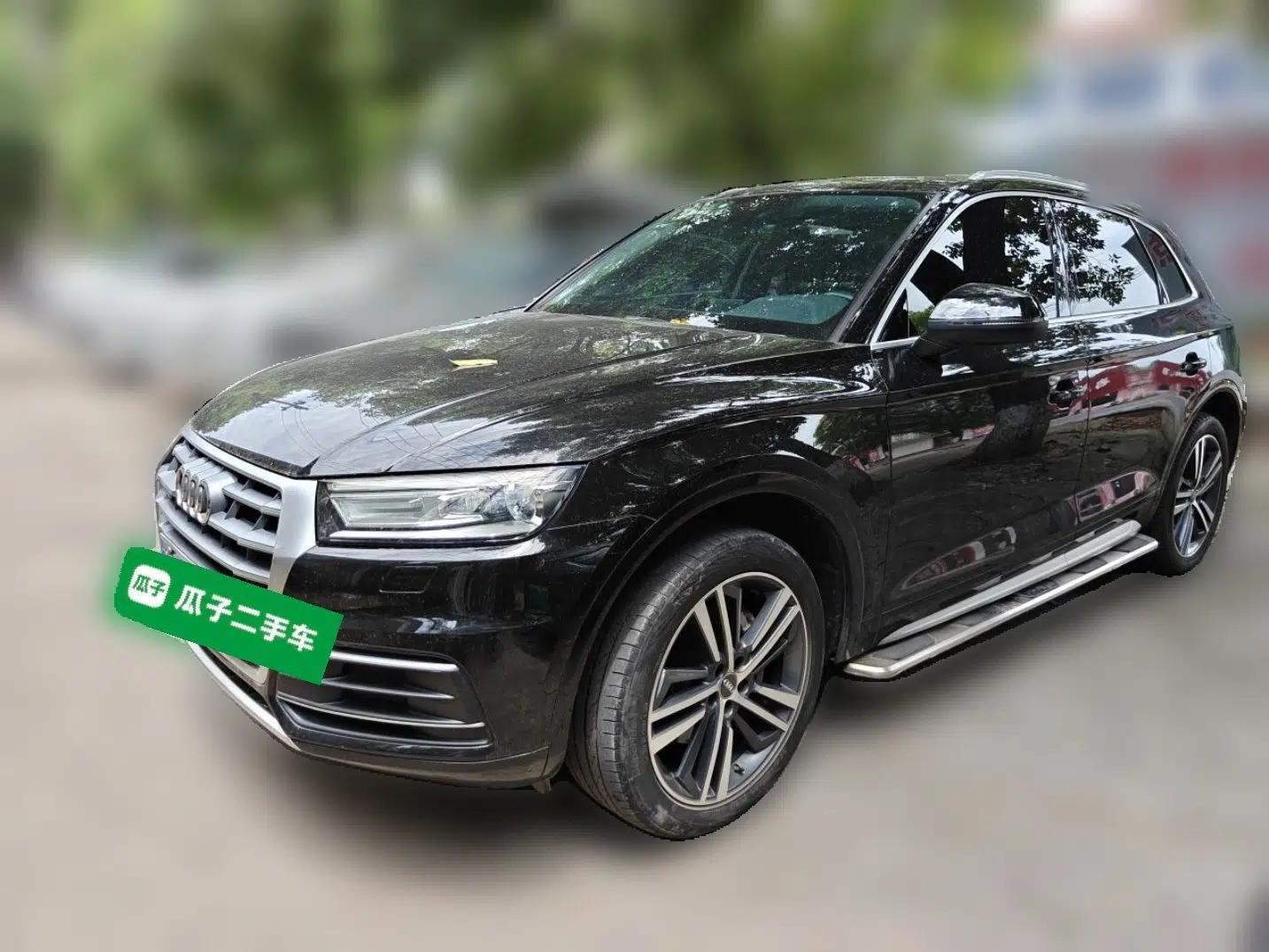 Audi Q5L 2020 Revised 40 TFSI Prestige Edition — миниатюра 1