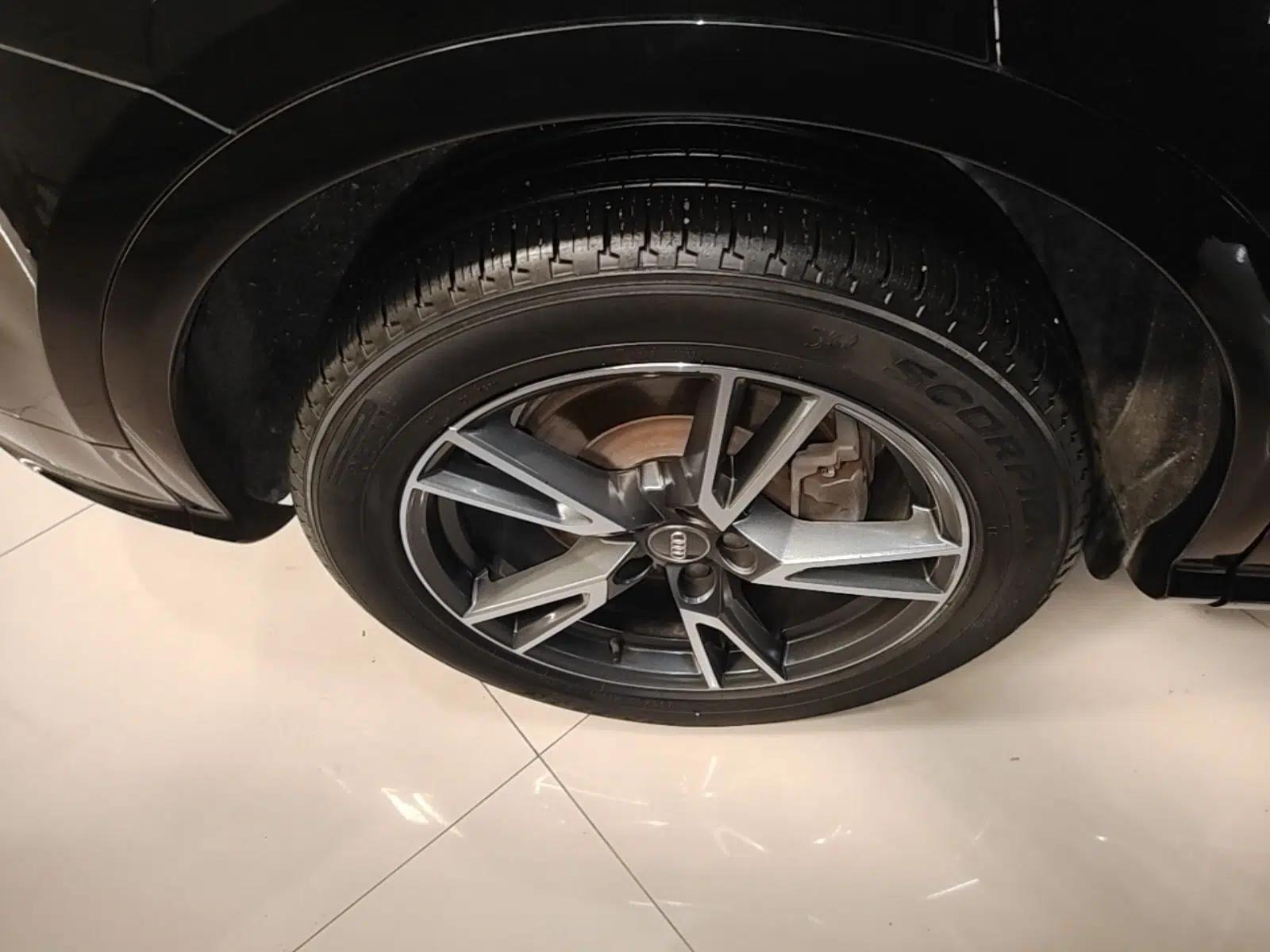 Audi Q5L 2020 Updated 40 TFSI Prestige Fashion Edition — миниатюра 11