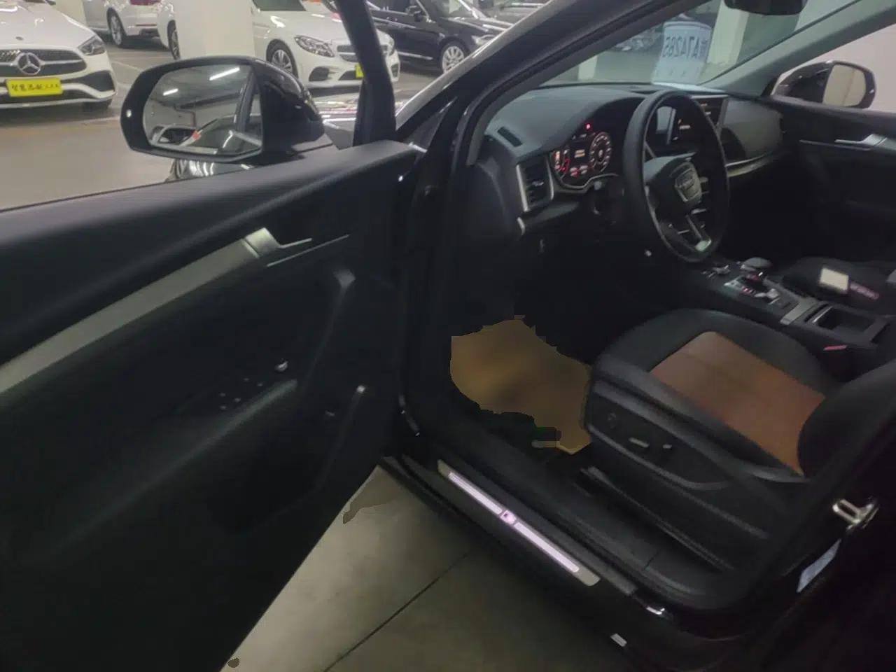 Audi Q5L 2020 45 TFSI Prestige Fashion Model — миниатюра 18