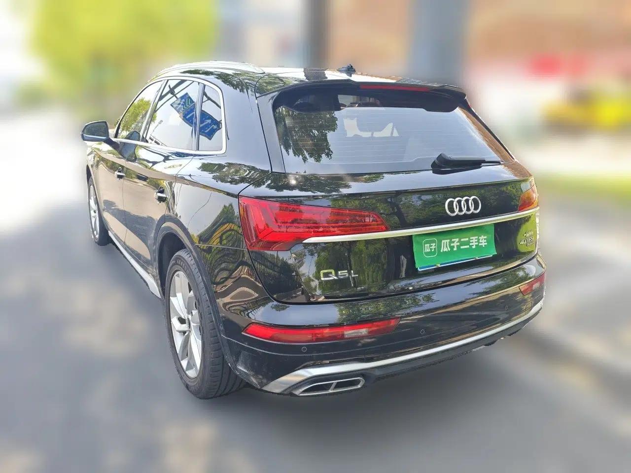 Audi Q5L 2022 40T Luxury Dynamic Model — миниатюра 4