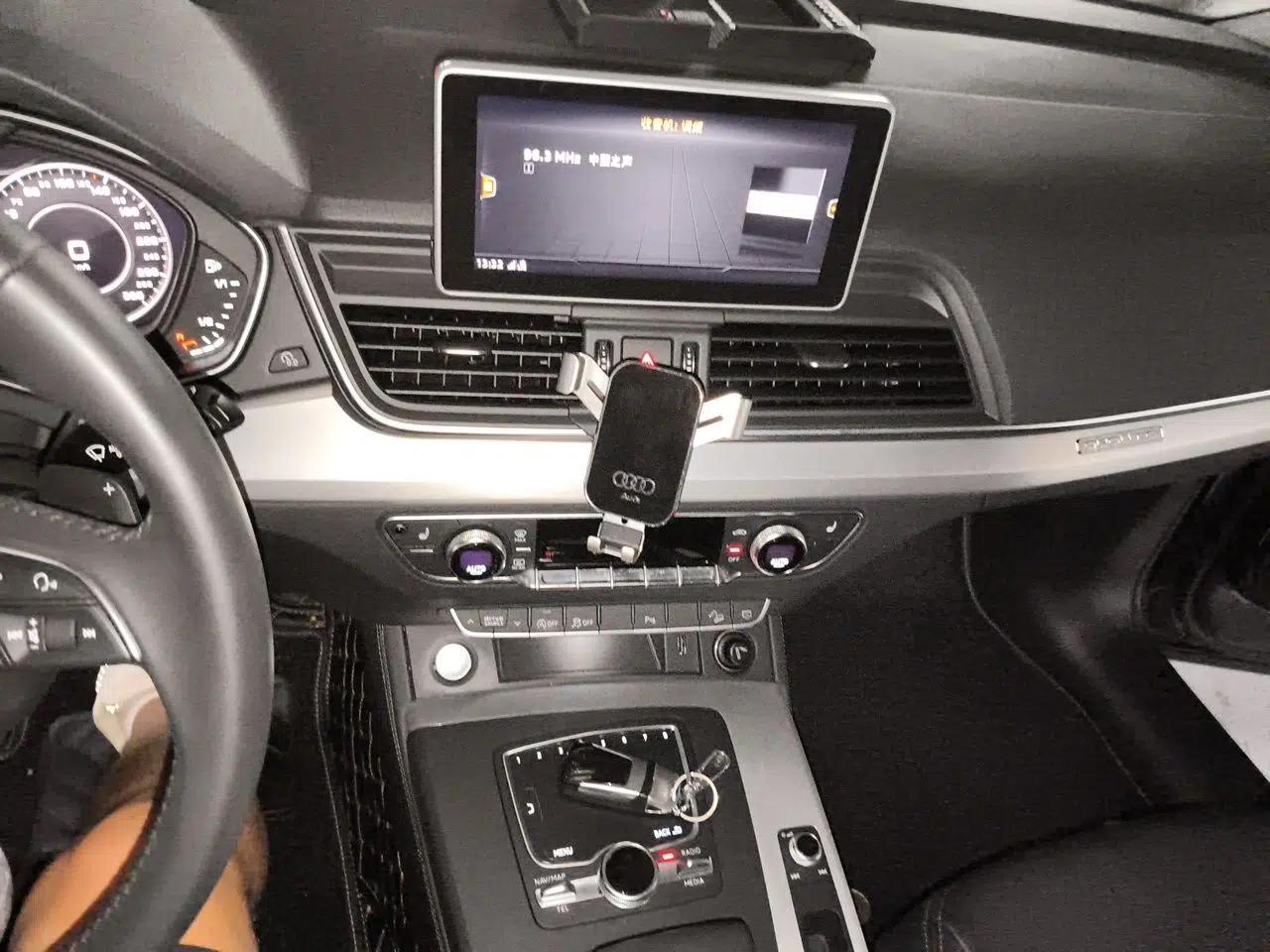 Audi Q5L 2020 40 TFSI Prestige Fashion Edition — миниатюра 13
