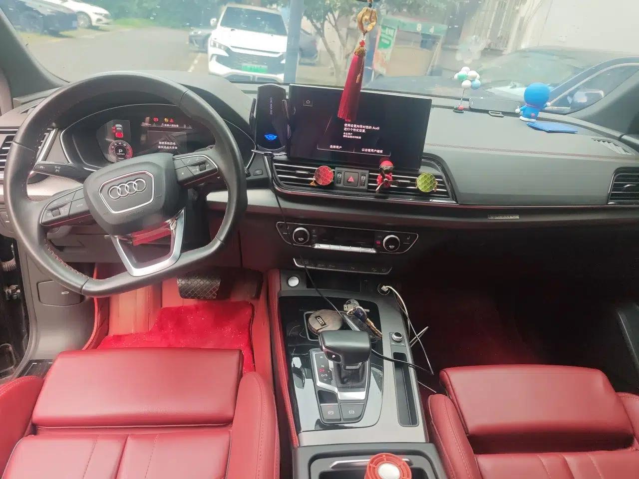 Audi Q5L 2023 40T Luxury Dynamic Model — миниатюра 9