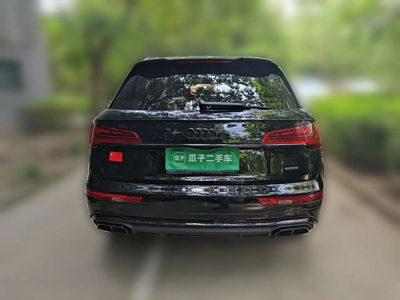 Audi Q5L 2023 40T Luxury Dynamic Model — миниатюра 5
