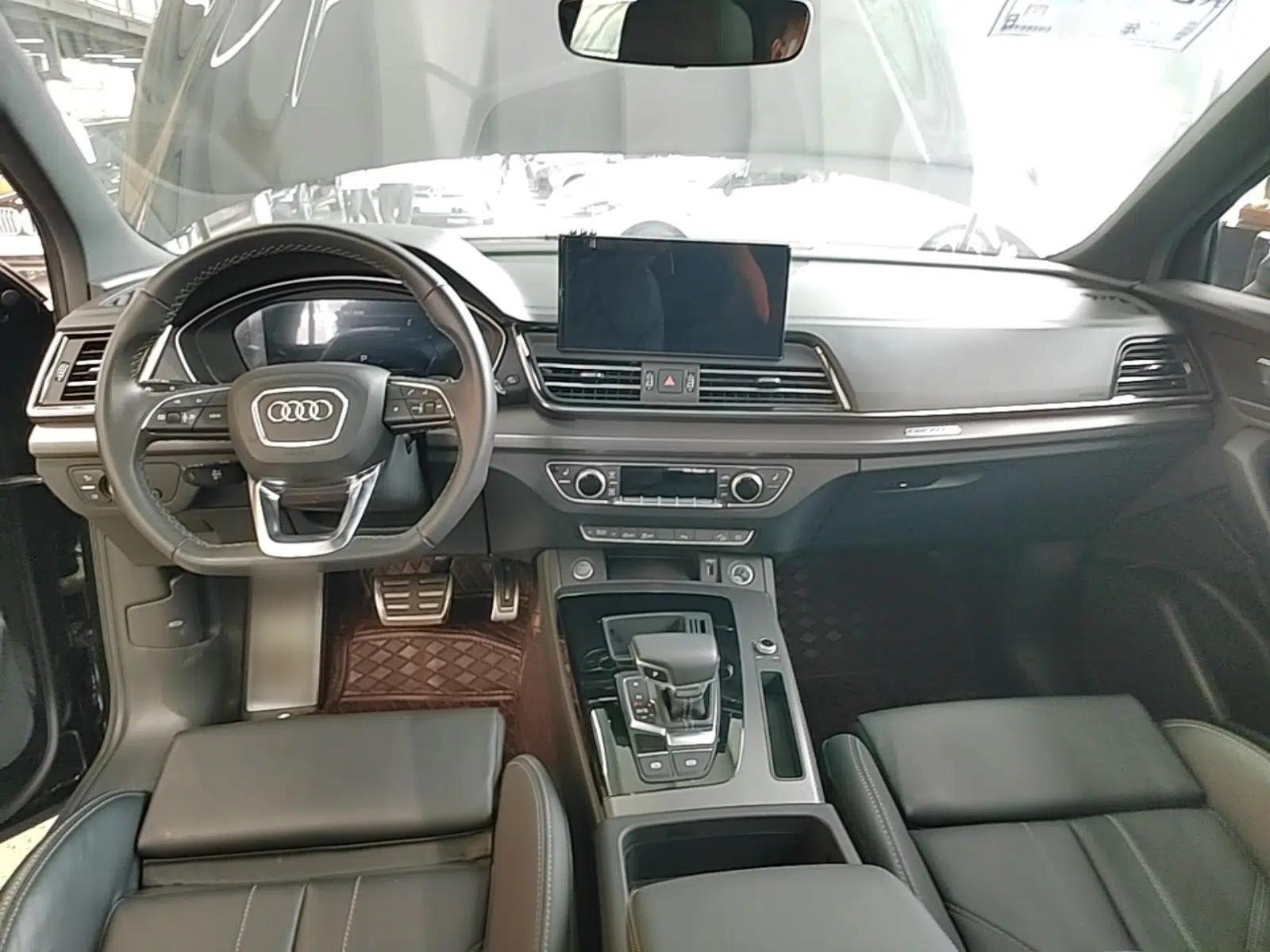 Audi Q5L 2024 40 TFSI Luxury Dynamic Edition — миниатюра 12