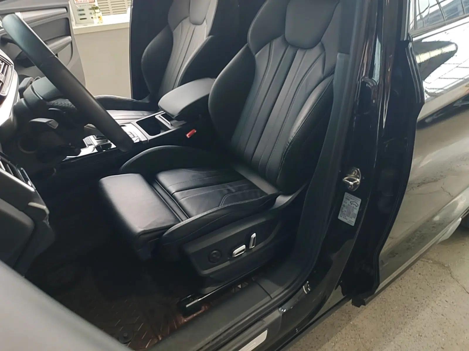 Audi Q5L 2024 40 TFSI Luxury Dynamic Edition — миниатюра 17