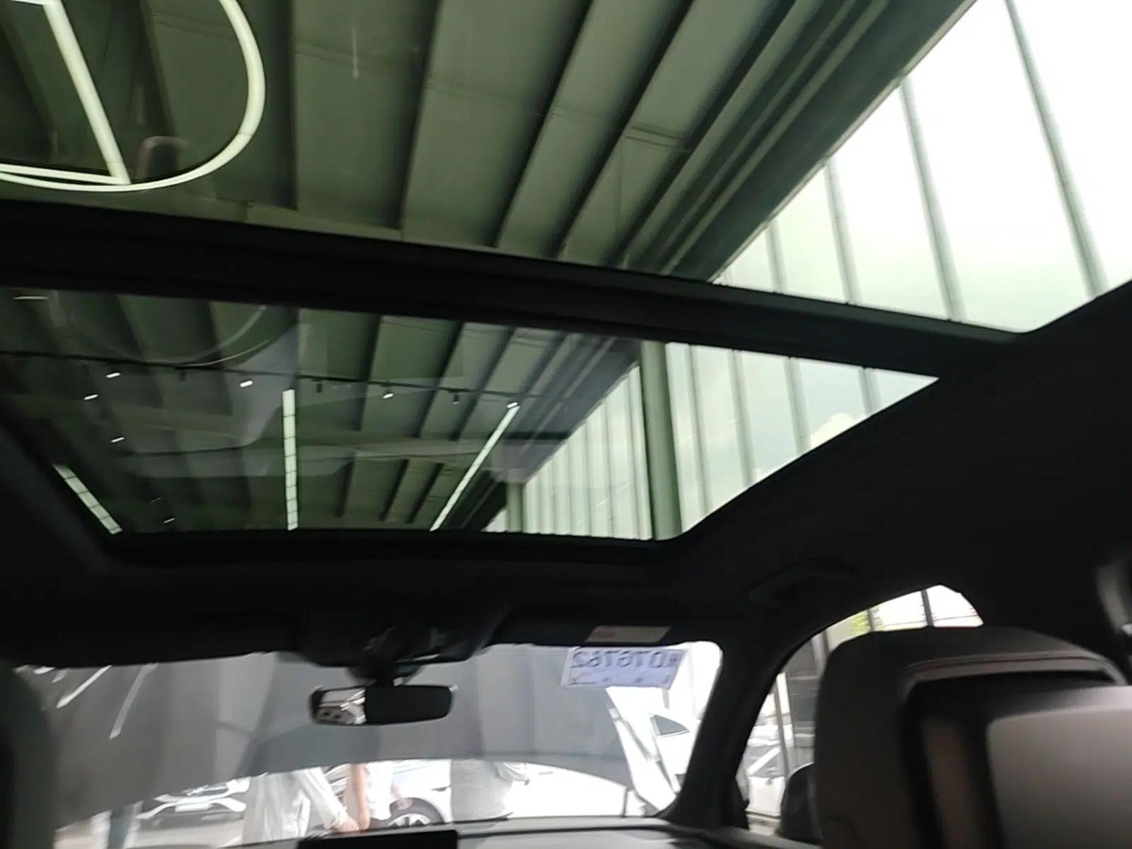 Audi Q5L 2024 40 TFSI Luxury Dynamic Edition — миниатюра 21